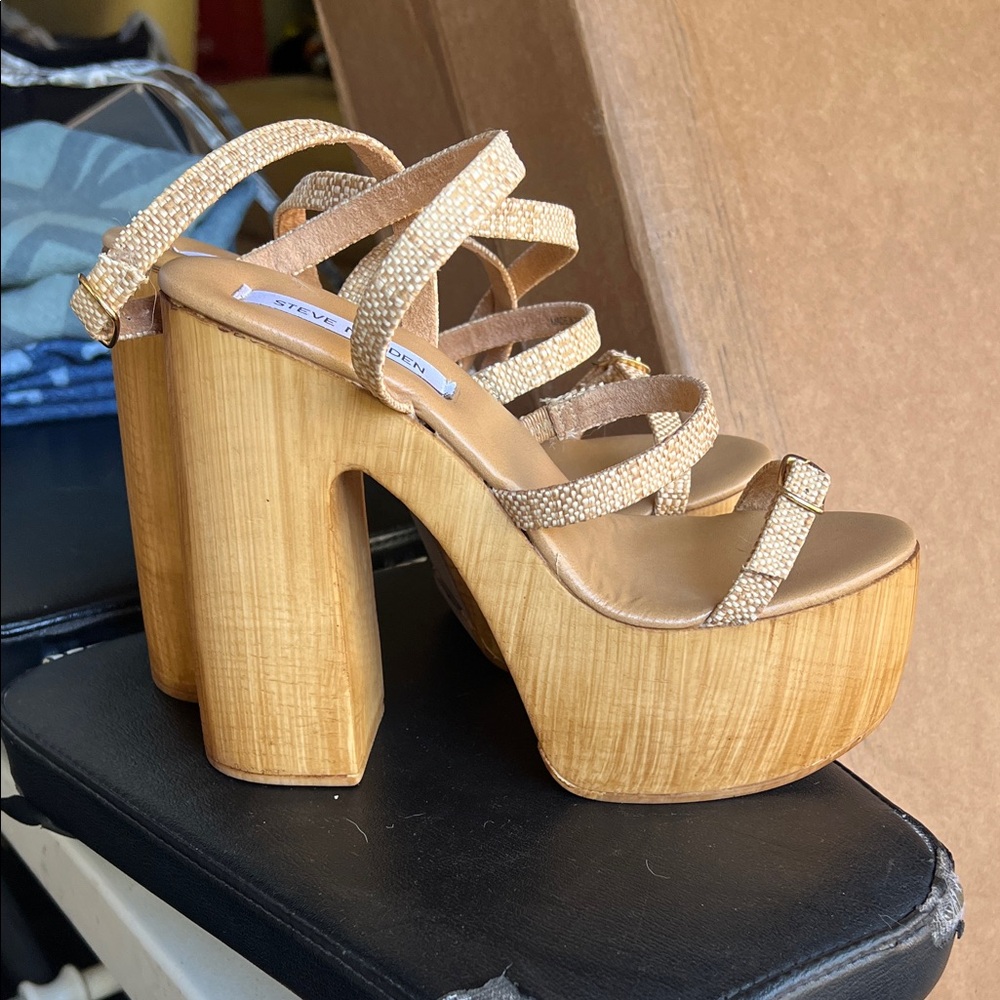 Steve Madden Lilia Platform Sandal Heel - Picture 5 of 6